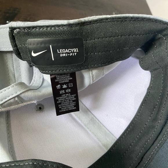 Bundle of 2 Nike Legacy 91 Dri Fit Golf Hat. Adjustable. - Picture 9 of 16